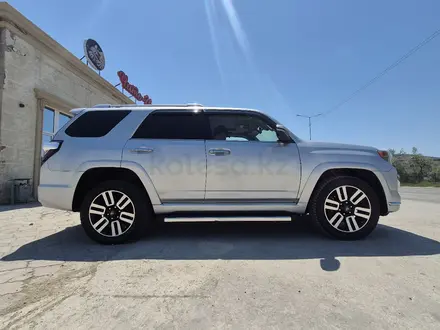 Toyota 4Runner 2022 года за 30 000 000 тг. в Актау – фото 2