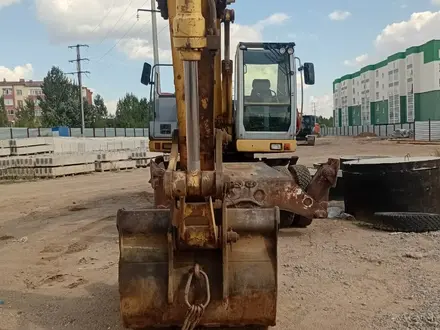 New Holland  Экскаватор самоходный (Германия) 2006 года за 15 000 000 тг. в Астана