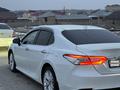 Toyota Camry 2020 годаfor13 800 000 тг. в Шымкент – фото 2