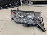 Фара правая Toyota Land Cruiser Prado 150 за 150 000 тг. в Костанай