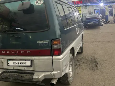 Mitsubishi Delica 1994 года за 1 100 000 тг. в Алматы