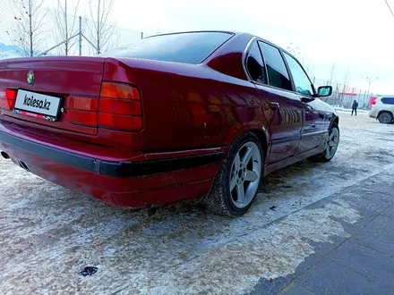 BMW 520 1991 года за 1 200 000 тг. в Алматы – фото 5