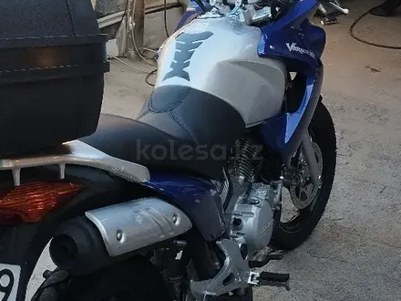 Honda  XL125V Varadero 2001 года за 1 500 000 тг. в Алматы – фото 2