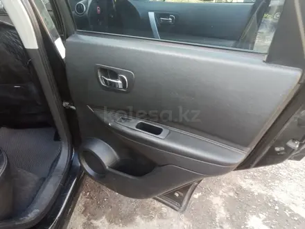Nissan Qashqai 2008 года за 4 400 000 тг. в Усть-Каменогорск – фото 5