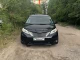 Toyota Sienna 2015 годаfor13 000 000 тг. в Астана – фото 2