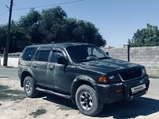 Mitsubishi Montero Sport