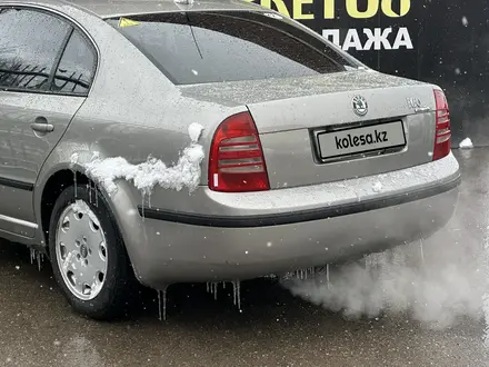 Skoda Superb 2007 года за 3 100 000 тг. в Тараз – фото 6