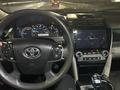 Toyota Camry 2014 года за 7 850 000 тг. в Атырау – фото 2