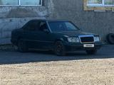 Mercedes-Benz E 200 1993 года за 800 000 тг. в Караганда – фото 3