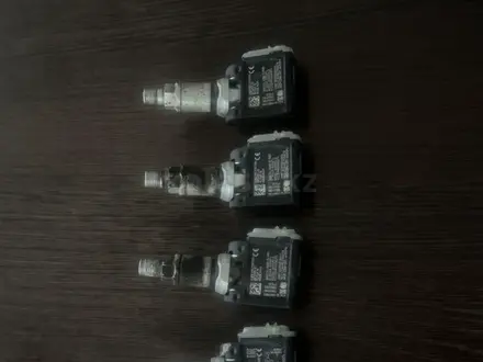 Датчики давления в шинах на бмв за 30 000 тг. в Шымкент