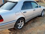 Mercedes-Benz C 240 1998 годаүшін3 300 000 тг. в Усть-Каменогорск – фото 4