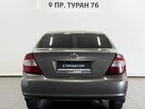 Toyota Camry 2004 годаfor4 450 000 тг. в Астана – фото 4