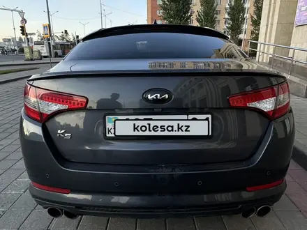 Kia K5 2012 года за 7 000 000 тг. в Астана – фото 6