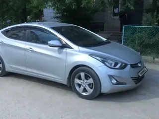 Hyundai Elantra, 2013