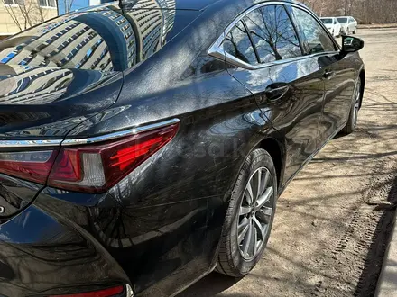 Lexus ES 250 2019 года за 19 000 000 тг. в Астана – фото 5