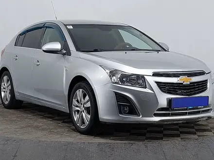 Chevrolet Cruze 2012 года за 2 490 000 тг. в Караганда – фото 3