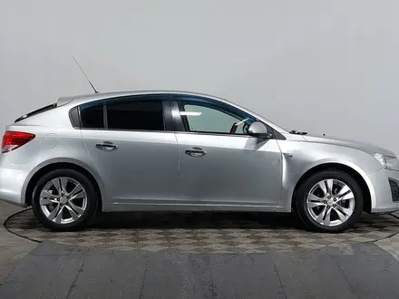 Chevrolet Cruze 2012 года за 2 490 000 тг. в Караганда – фото 4