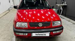 Volkswagen Vento 1994 года за 2 100 000 тг. в Караганда