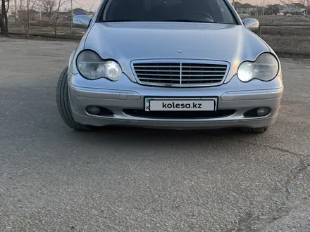 Mercedes-Benz C 200 2001 года за 3 800 000 тг. в Жезказган – фото 3