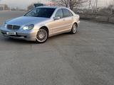 Mercedes-Benz C 200 2001 года за 3 950 000 тг. в Жезказган – фото 4