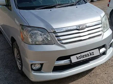 Toyota Noah 2002 года за 5 100 000 тг. в Павлодар – фото 2