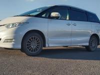 Toyota Estima 2008 года за 8 000 000 тг. в Усть-Каменогорск