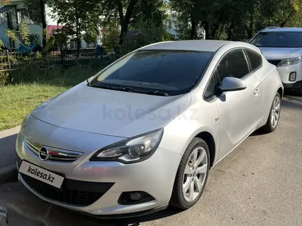 Opel Astra 2012 года за 3 600 000 тг. в Алматы