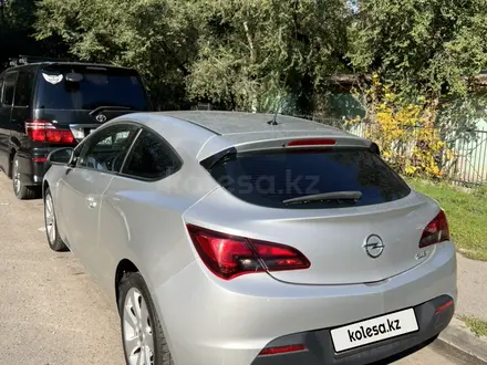 Opel Astra 2012 года за 3 600 000 тг. в Алматы – фото 9