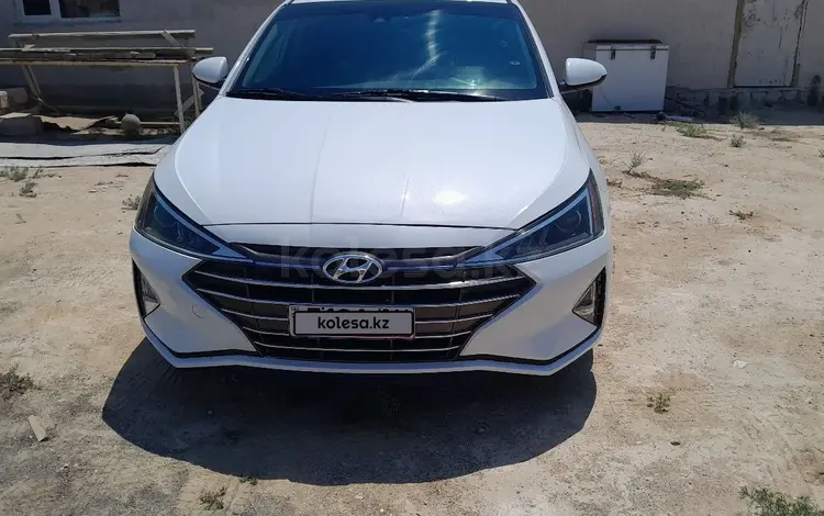 Hyundai Elantra 2019 годаfor5 580 000 тг. в Актау