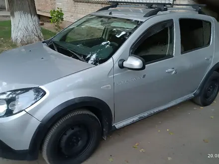 Renault Sandero Stepway 2013 года за 4 000 000 тг. в Уральск – фото 3