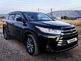 Toyota Highlander 2019 года за 19 000 000 тг. в Алматы