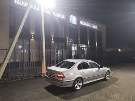 BMW 528 1998 года за 3 400 000 тг. в Тараз – фото 17