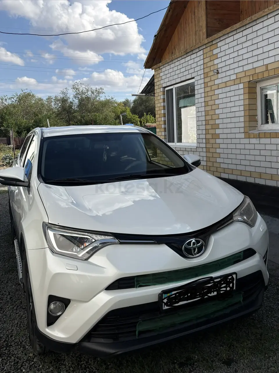 Toyota RAV4, 2016