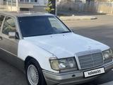 Mercedes-Benz E 260 1989 года за 650 000 тг. в Талдыкорган – фото 4