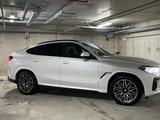 BMW X6 2021 года за 43 000 000 тг. в Астана – фото 2