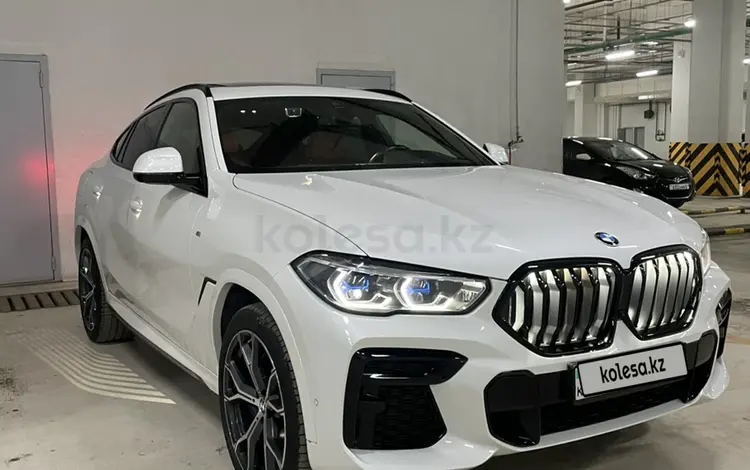 BMW X6 2021 года за 43 000 000 тг. в Астана