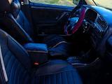Volkswagen Golf 1994 годаүшін1 500 000 тг. в Усть-Каменогорск