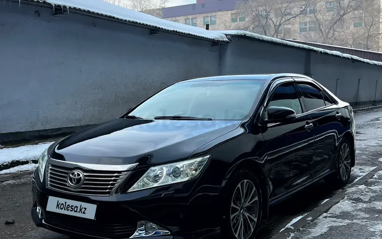 Toyota Camry 2013 года за 10 300 000 тг. в Алматы