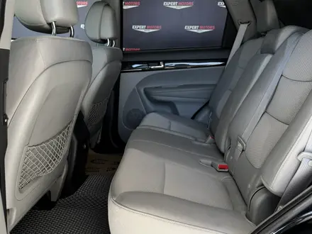 Kia Sorento 2010 года за 6 000 000 тг. в Актау – фото 14