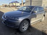 Volkswagen Touareg 2004 года за 3 500 000 тг. в Жезказган