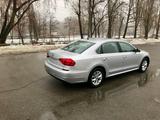 Volkswagen Passat 2016 года за 8 600 000 тг. в Астана – фото 3