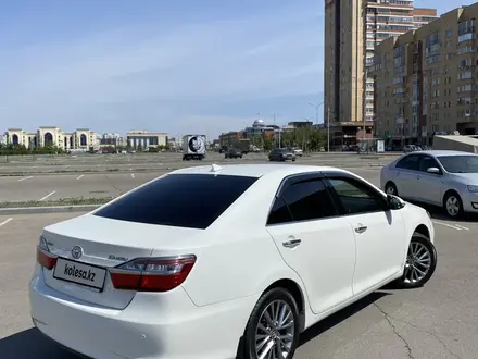 Toyota Camry 2017 года за 12 300 000 тг. в Астана – фото 6