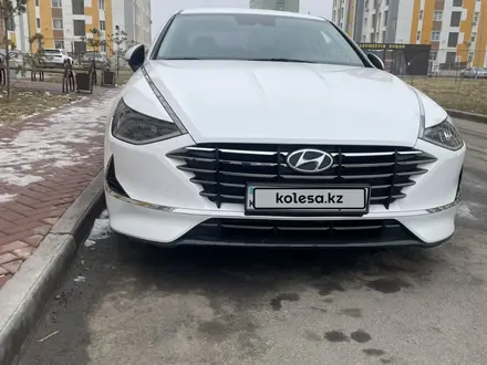 Hyundai Sonata 2019 года за 11 300 000 тг. в Шымкент – фото 3