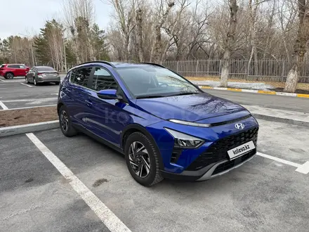 Hyundai Bayon 2023 года за 7 900 000 тг. в Караганда – фото 3