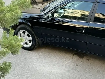 Toyota Camry 1999 года за 3 750 000 тг. в Алматы – фото 2