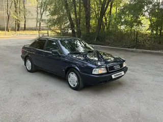 Audi 80