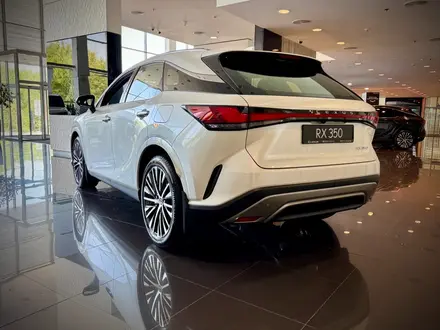 Lexus RX 350 Executive 2025 года за 42 390 000 тг. в Алматы – фото 16