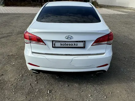 Hyundai i40 2013 года за 3 000 000 тг. в Атырау – фото 7