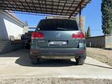 Volkswagen Touareg 2005 года за 4 200 000 тг. в Тараз – фото 4