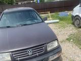Volkswagen Vento 1994 года за 600 000 тг. в Алматы – фото 2